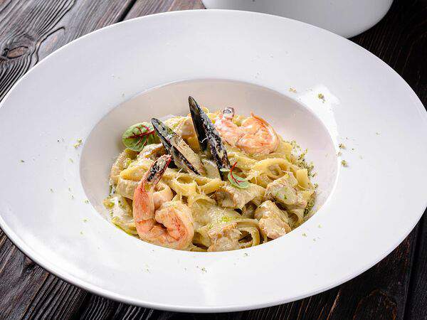 Капитал - Феттуччине с морепродуктами