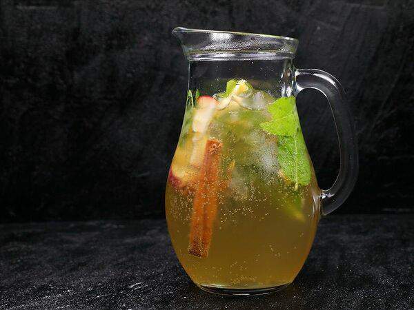 Navat - Карамельная груша фирменный лимонад