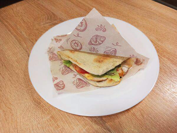 Кафе-пиццерия Yess - Пита Цезарь