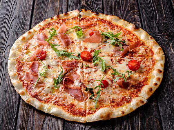 Капитал - Пицца с пармской ветчиной
