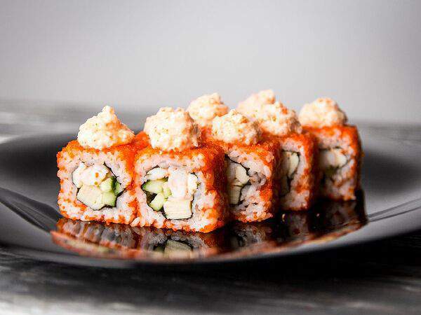 Авокадо - Запеченный ролл с креветкой