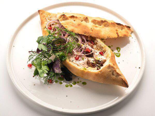 Пури-пури - Хачапури-кебаб с томатами