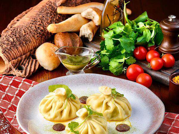 Старый Замок - Хинкали с говядиной и свининой