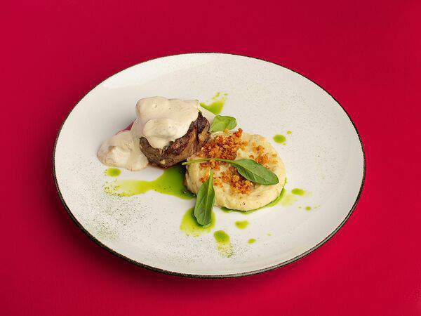 Игрушки - Филе миньон с картофельным пюре