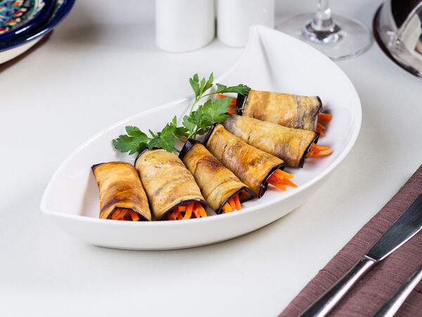 Ресторан Пашмир - Рулетики из баклажанов с морковью