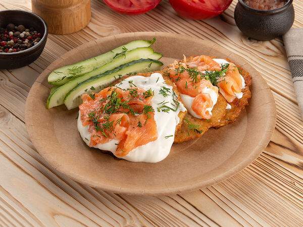 Пiльна Вiльня - Драники с семгой и творожной пастой