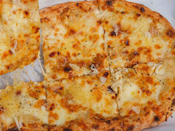 Жуй - Пинса четыре сыра