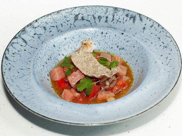 Утесов - Тартар из тунца с соусом понзу