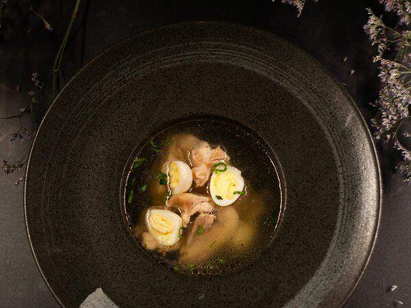 Multibar Neon - Бульон куриный с перепелиным яйцом