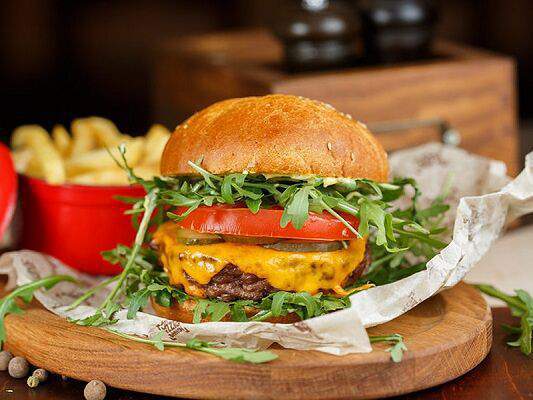 NoNamePizza - Бургер с горчичным соусом