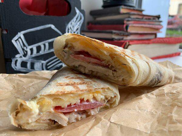 Hot dog house - Шаверма сырная