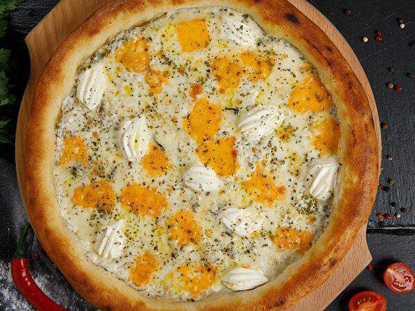 Дали жару - Пицца Четыре сыра