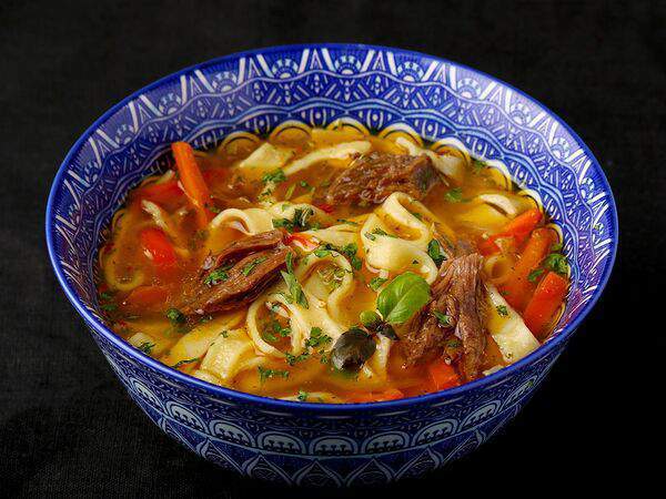 Чайхана 84 46 - Лагман с телятиной