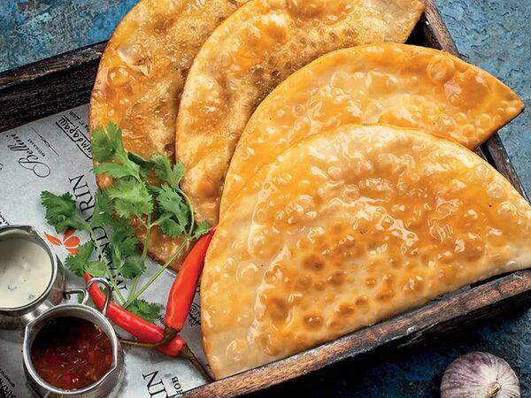 Бумбараш - Кутабы с зеленью и сыром