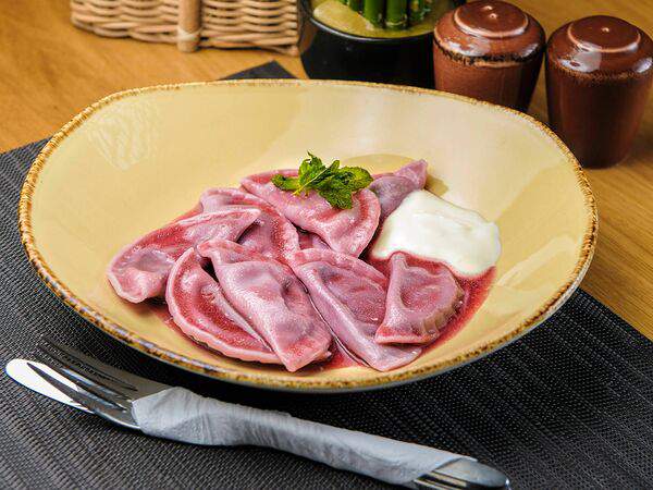 Кафе пельменная - Вареники с черникой