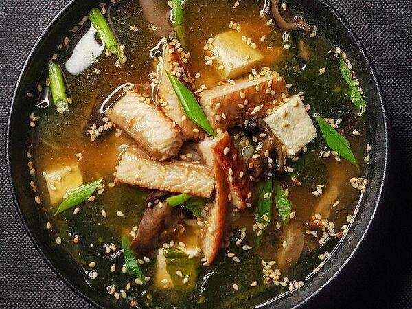 Sushi stories - Мисо суп с угрем