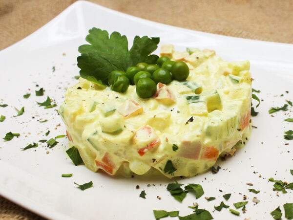 Кафе вегетарианской кухни Радхика - Салат Зимний