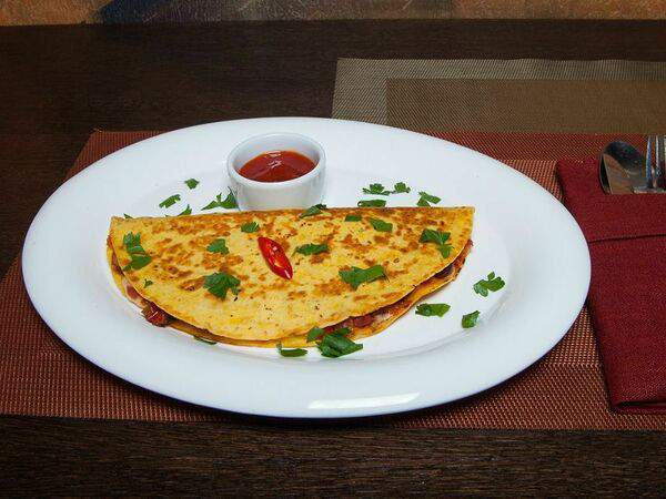 Белый лис - Кесадилья с курицей