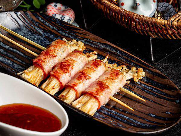 Иван Ван - Грибы эноки в беконе