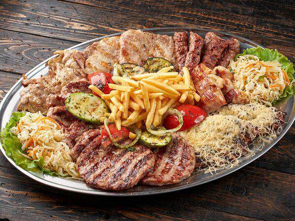 Югославия гриль - Микс-гриль на три или четыре персоны