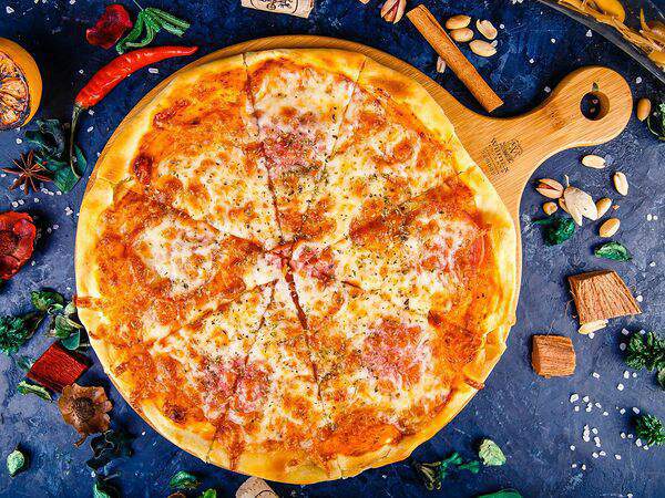 Vo Dvore - Пицца Пеперони