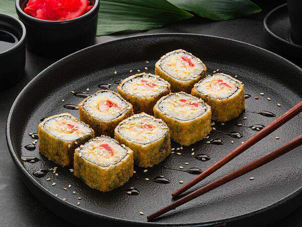 Рыба закусывала - Ролл Горячая креветка темпура