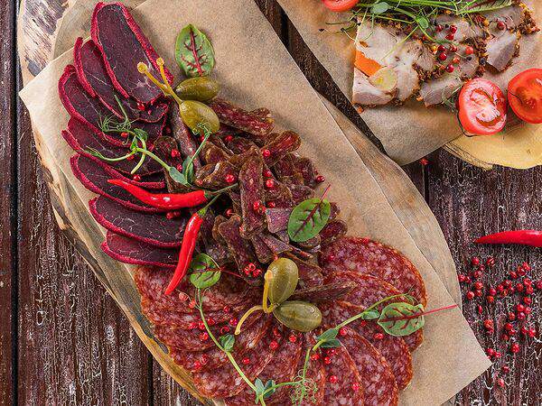 Чайхана Али-Баба - Мясные копчености