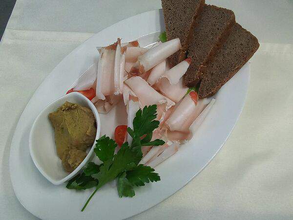 Старый двор - Сало по-украински