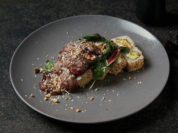 Kobutsu - Татаки ролл с говядиной