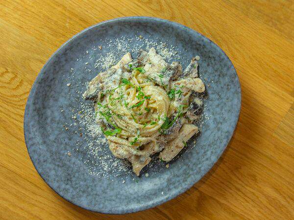 Десертория - Паста с курицей и грибами