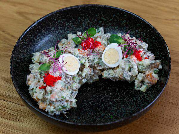 Bonjour Éléphant - Оливье с телятиной