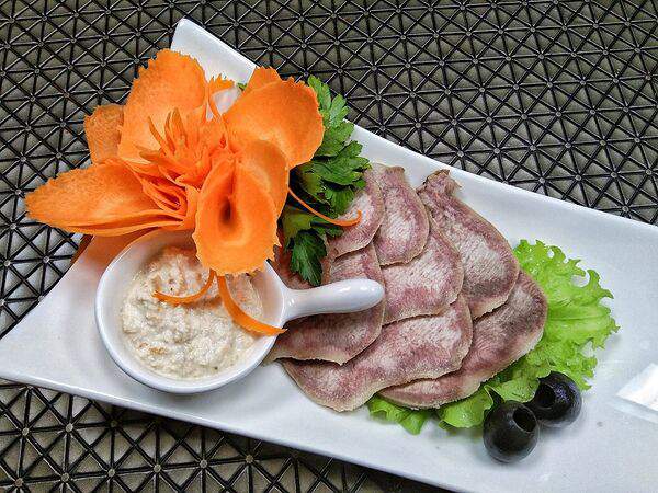 Новая слобода - Нарезка из отварного языка с хреном