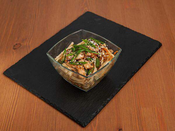 Fuji Yammi - Лапша Удон с лососем и овощами