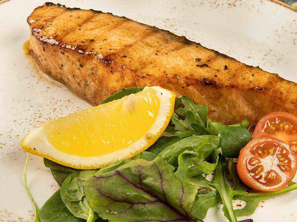 Чинар - Стейк из семги на гриле