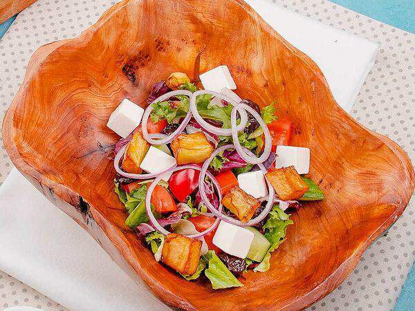 Винни  Пух - Салат Греческий