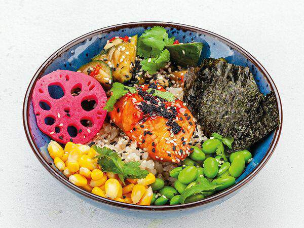 AVO Kitchen & Bar - Боул с лососем