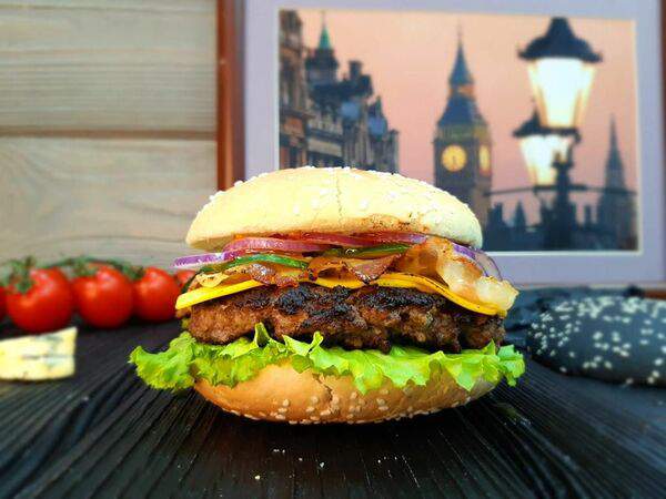 London strike cafe - Бургер мясника