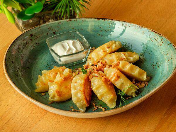 Победа - Вареники с картофелем и жареным луком