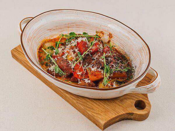 Trattoria 23 - Томленая говядина с овощами