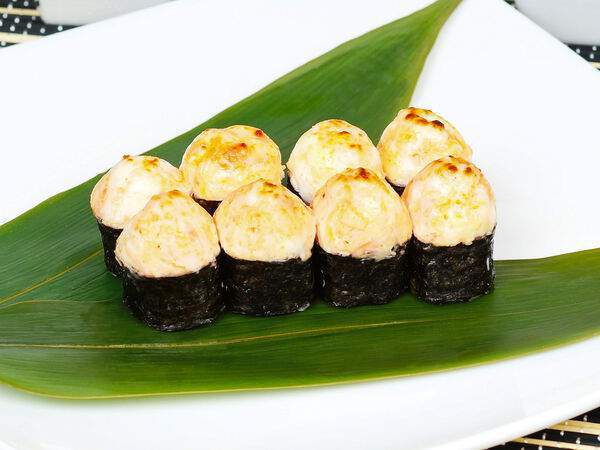 YouMeSushi - Ролл Сяке яки запеченный