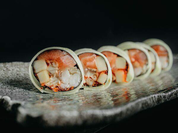 Shima - Сашими ролл
