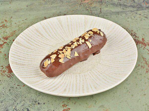 Гастроном - Французский эклер с шоколадным кремом