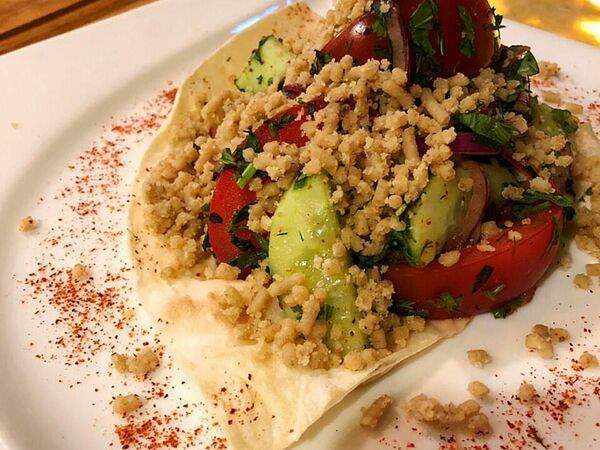 Хинкальная - Салат по-грузински с орехами