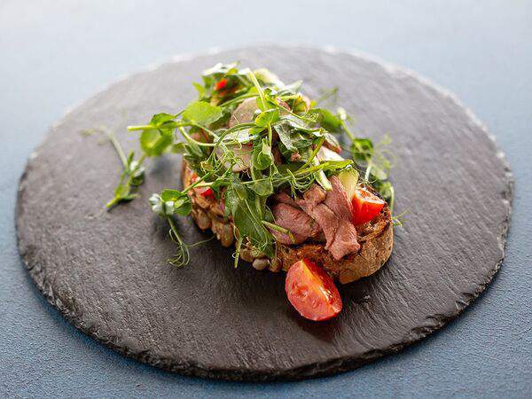 Pasta Uno - Брускетта с ростбифом