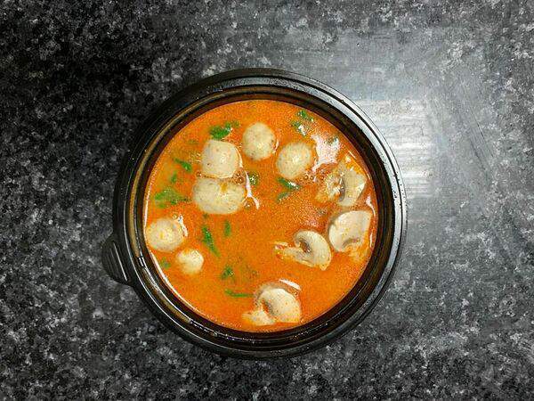 Суши & Пицца Красти & Крабс - Том ям острый