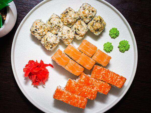 Суши бай Б - Сет Друзья