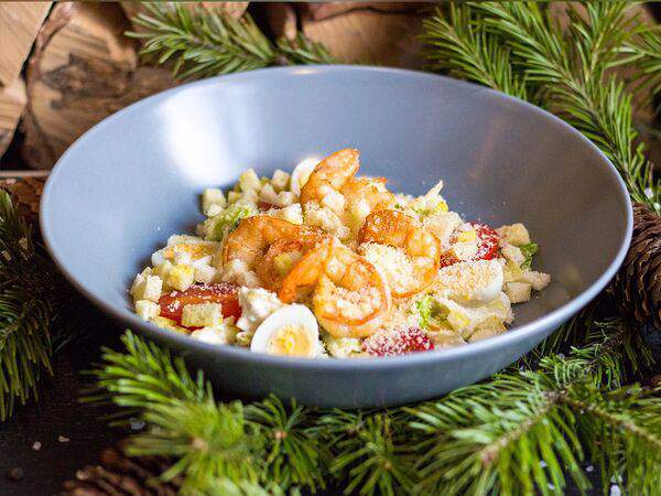 The Угли - Салат Цезарь с креветками