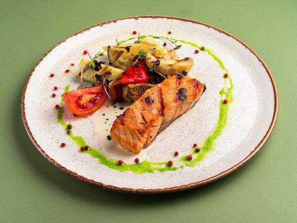 T-Cafe - Стейк из лосося