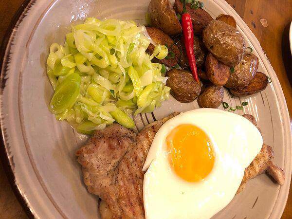 Hamilton's pub - Гаммон стейк