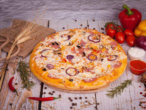 Осетинские пироги и пицца - Пицца Ветчина и грибы